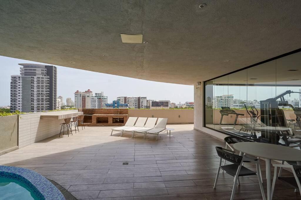 Escape Apartments, Balcony, Pool, Gym & Spa In La Julia Santo Domingo Exterior photo