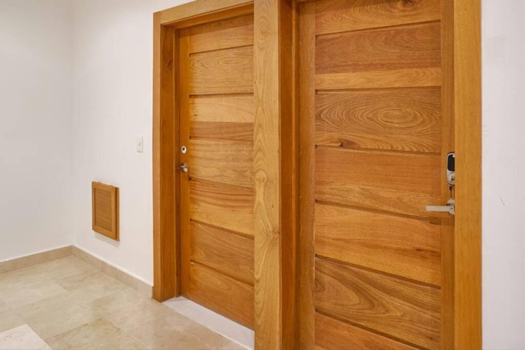 Escape Apartments, Balcony, Pool, Gym & Spa In La Julia Santo Domingo Exterior photo
