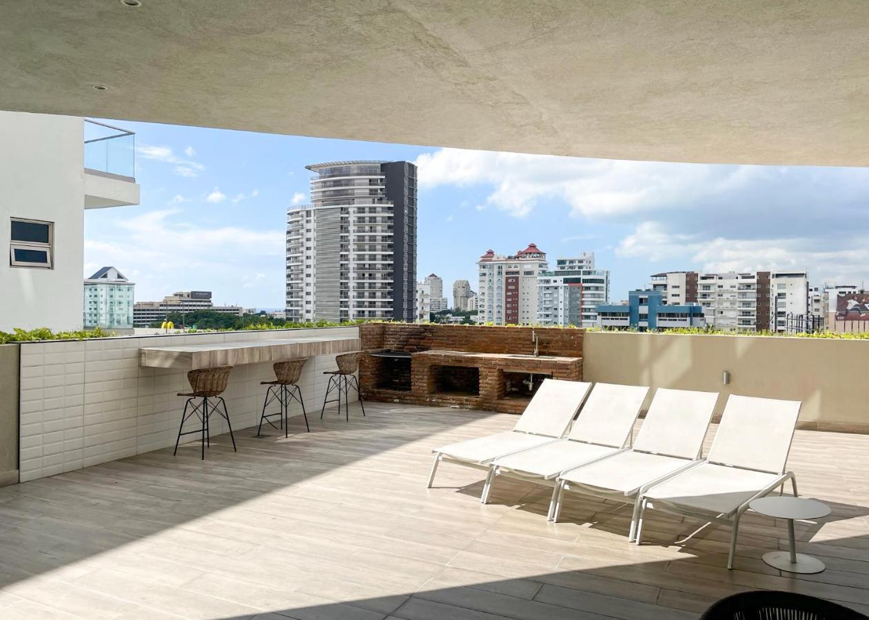 Escape Apartments, Balcony, Pool, Gym & Spa In La Julia Santo Domingo Exterior photo